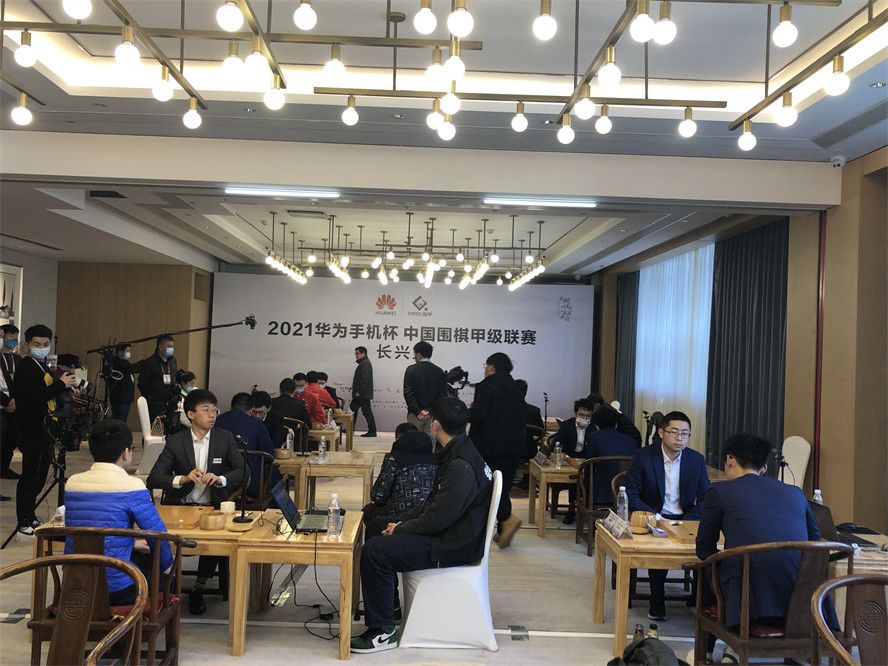 北京时间明天凌晨4点，23-24赛季欧冠小组赛F组将迎来最后一轮较量。